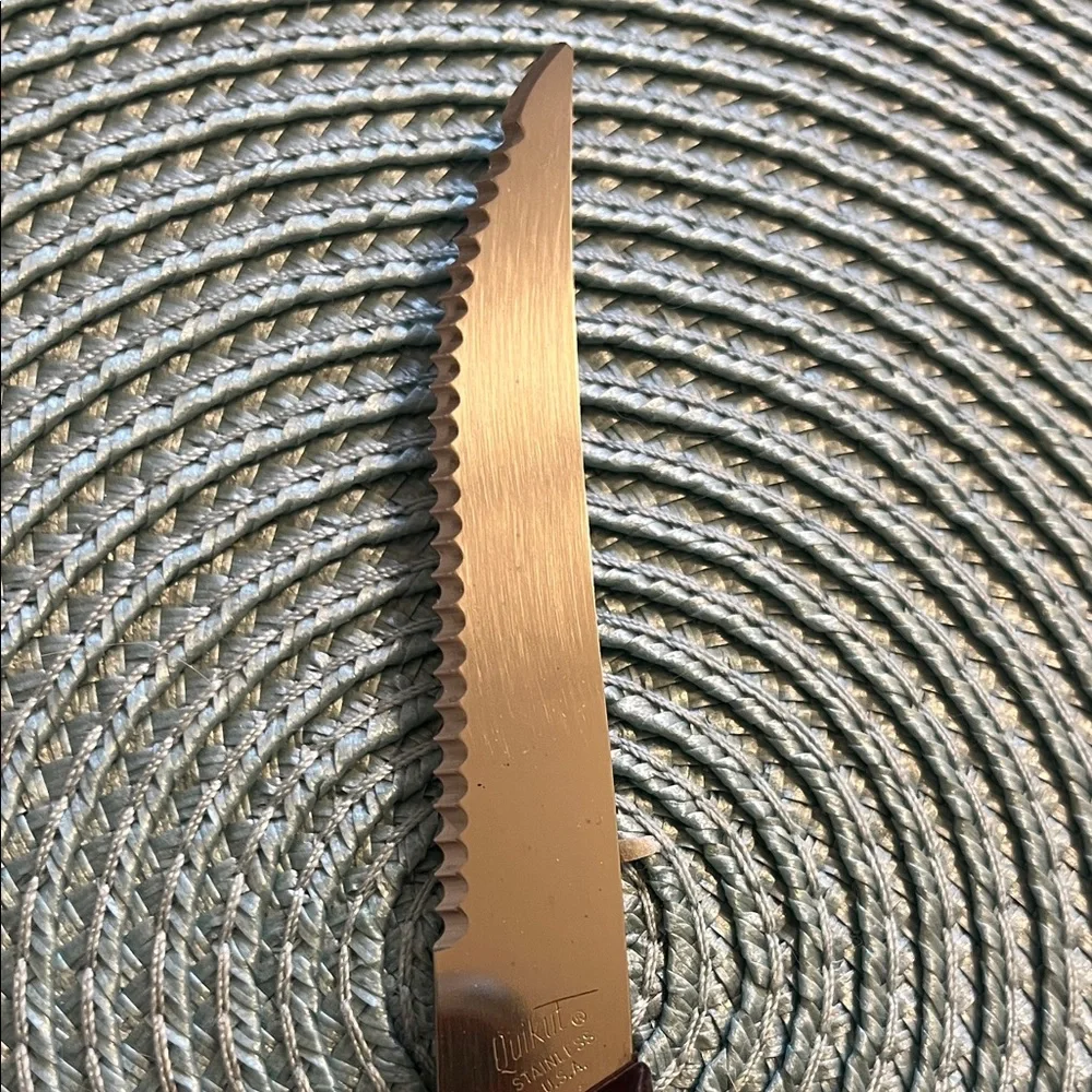Vintage Quikut “Quikkle” Stainless Steak Knife